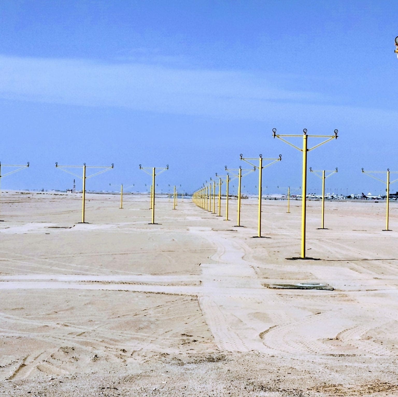The frangibility of structures on airfields | Pollite